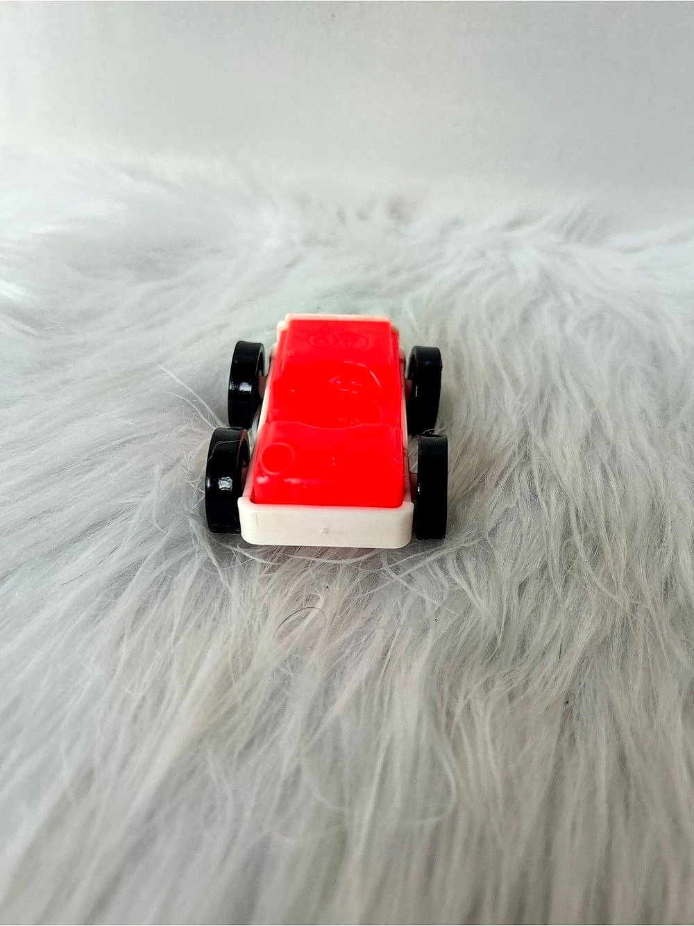 Fisher-Price Little People Garage-Style Car Red & White